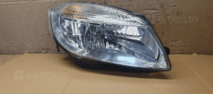 Lampa prawy przód przednia prawa Skoda Roomster 1