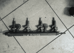 listwa wtryskowa citroen peugeot 1.6 75756458002