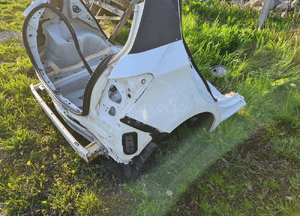 Toyota YARIS III błotnik ćwiartka tył 040