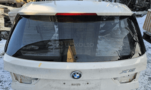BMW X5 F15 klapa tył tylna szyba 1
