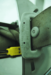 PAS PIROTECHNICZNY PRAWY KOLOR 7F03 MERCEDES SL R230 EUROPA 5