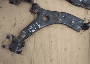 HOL-CAR-CZĘŚCI WAHACZ PRAWY PRZÓD FORD FOCUS MK2
