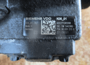 POMPA WTRYSKOWA PEUGEOT CITROEN 2.0 VOLVO C30 C70 S40 V50 2.0D 9662021580 3