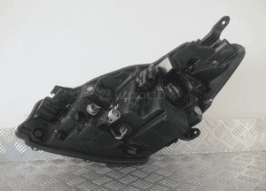 LAMPA PRZEDNIA PRZÓD PRAWA TOYOTA YARIS III 3 LIFT SOCZEWKA 2017-2020 27