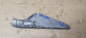 Łapa wspornik silnika Audi A4 B6 1.6 8E0199343H 1