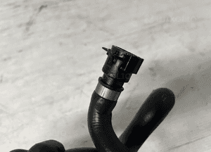 BMW E60 E61 E63 E64 Przewód Wąż Rura Wody 7546064 5