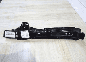 Pion lewy przód toyota corolla E16 53203-02150 1