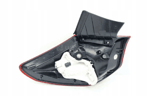 Lampa prawa tył tylna opel astra iv j hb 9