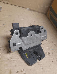 Zamek klapy tył opel zafira b nr 495058724 4