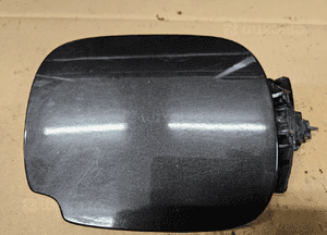 Renault Scenic I 1 lift klapka wlewu paliwa 1