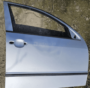 Skoda Fabia I 1 drzwi przod przednie  prawe  9102 12