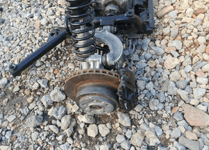 ZWROTNICA WAHACZ LEWY TYŁ MASERATI QUATTROPORTE 3