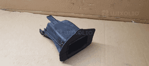 Wlot dolot kanał powietrza lewy BMW M5 G30 F90 7394665 4