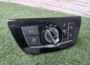 Przełącznik świateł bmw G30 G31 G32 F90 9472972 1