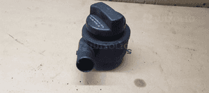 Wlew oleju korek zawór odmy VW Golf IV Bora 2.0 087097 3