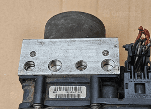 Renault Clio III 3 Modus  pompa sterownik ABS  8200129951 5