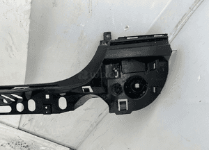 ŚLIZG ZDERZAKA ŚRODKOWY TYŁ TYLNY BMW F10 7184766 2