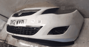 Zderzak przód przedni do opel astra j 4 iv Z40R biały do naprawy !! 3