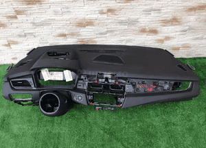 Deska konsola bmw 2 F45 F46 1