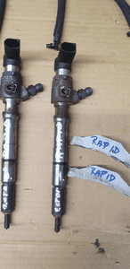 Wtrysk wtryskiwacz paliwa Skoda Rapid 1.6 TDI 03L130277B 7