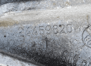 Opel Zafira B 2.2 16V Direct łapa skrzyni biegów 24459820 2