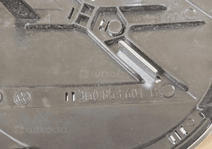 ZNACZEK EMBLEMAT LOGO VW PASSAT B8 3G 2014- 3