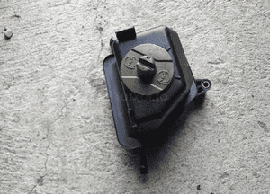 Zbiorniczek 1J0422371B 1J0422371C 1J0422376A Zbiornik Plynu Oleju Wspomagania Korek Miarka VW Golf IV 4 Seat Leon I 1 Skoda AUDI 1