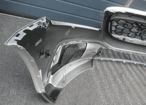 Zderzak przedni przód grill gril volvo V40 cross country 2012-2019 19