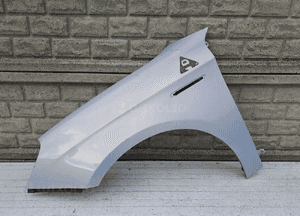 ALFA ROMEO GIULIETTA BŁOTNIK PRZEDNI LEWY 1