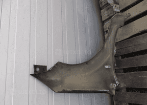 Ford fiesta MK6 blotnik lewy D3 2