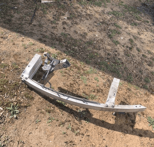 MERCEDES E 207 coupé belka strefy wzmocnienie okular strefa 11