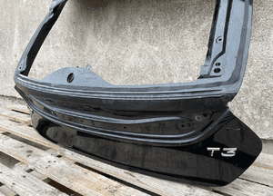 Klapa bagaznika tyl tylna volvo V40 ii XC40 ladna 3