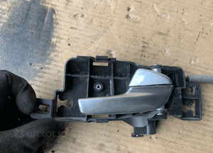 Klamka wewnętrzna prawy przód przednia prawa Ford Mondeo MK4 6M21-U22600-AB 4