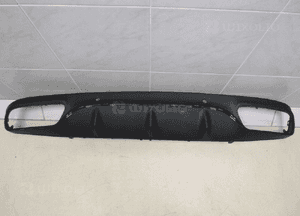 Mercedes W205 dokładka zderzaka nakładka dyfuzor 2