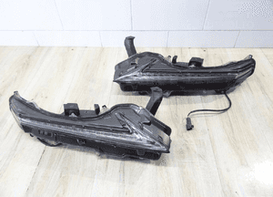 Lexus NX 200 halogen prawy led EU lewy 1