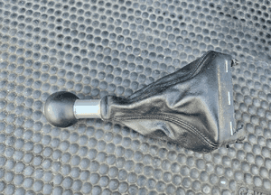 Gałka Mieszek Czarna S-Line Skóra Lewarek Zmiany 6 Biegów Manual Audi A4 B6 B7 12