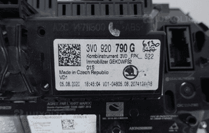Licznik virtual zegary lcd skoda superb iii 3V 6