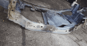Mazda Demio Lift 99-03 Pas przedni Wzmocnienie 5