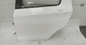 TOYOTA YARIS III drzwi lewe tylne lewy tył 2011-2019 4