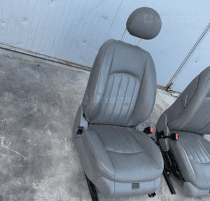 MERCEDES CLS 219 fotel fotele przod SZARA skóra  grzane 2
