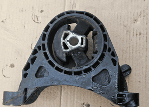 Opel Astra J 4 IV 2.0 CDTI poduszka łapa silnika skrzynia 13248575 1