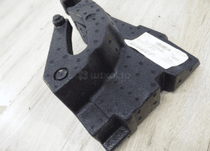 Wygłuszenie drzwi prawe A2137270616 mercedes W213 2
