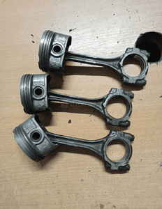 tłoki tłok yaris 2 1.0 1kr 1
