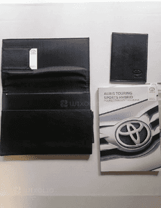 Instrukcja obsługi Etui Toyota Auris 1
