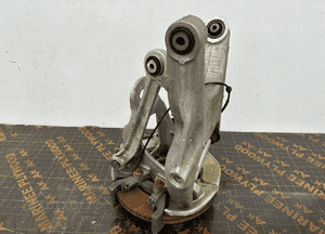 BMW F15 F16 Zwrotnica piasta tył Lewa - 16293 5