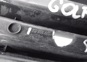Kratka ramka halogenu lewa vw golf v 1K0853665 4