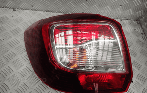 Lampa lewy / prawy tył dacia sandero ii 265550577R /265500465R 16