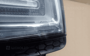Lampa prawa xenon prawy jeep cherokee WK2 14- 6