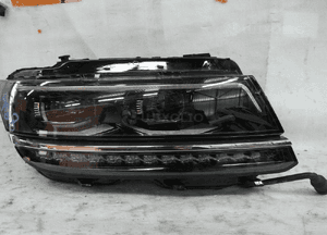 Vw tiguan ii 5NN allspace bdb full led lampa przednia prawa 3