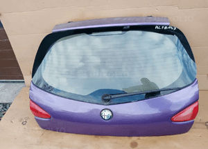 Klapa bagażnika tył tylna Alfa Romeo 147 2